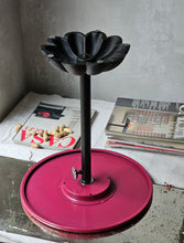 Load image into Gallery viewer, Tavolino Hogsta Ikea nero by Ehlen Johansson (anni '90)