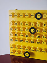 Load image into Gallery viewer, Calendario perpetuo Ring a Date