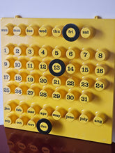 Load image into Gallery viewer, Calendario perpetuo Ring a Date