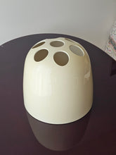 Load image into Gallery viewer, Portaombrelli Dedalo di Artemide design Emma Gismondi