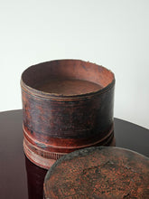 Load image into Gallery viewer, Antiche scatole kun-it per il Kun-ya, Birmania fine 800/inizi 900