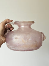 Load image into Gallery viewer, Vaso in vetro soffiato tecnica Scavo