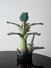 Load image into Gallery viewer, Scultura di pianta di Banano in legno di balsa decorativa anni '50