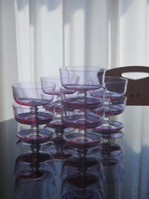 Load image into Gallery viewer, Coppe da cocktail in cristallo alessandrite