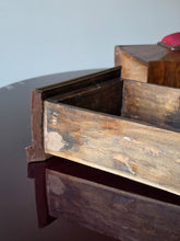 Load image into Gallery viewer, Confanetto con cassetto segreto in radica e ottone