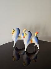 Load image into Gallery viewer, Scultura in ceramica Cavallino Roberto Rigon anni '70