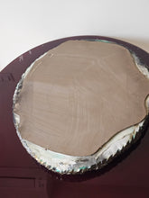 Load image into Gallery viewer, Specchio con cornice in gesso effetto bronzo