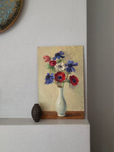 Load image into Gallery viewer, Vaso di fiori semplice con anemoni
