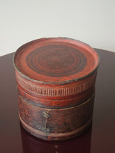 Load image into Gallery viewer, Antiche scatole kun-it per il Kun-ya, Birmania fine 800/inizi 900