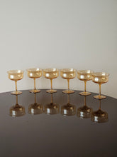 Load image into Gallery viewer, Calici n.6 pezzi art deco da champagne (9×12cm // 18 pezzi disponibili)