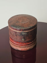 Load image into Gallery viewer, Antiche scatole kun-it per il Kun-ya, Birmania fine 800/inizi 900