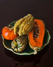 Load image into Gallery viewer, Piatto decorativo trompe l'oeil con frutta