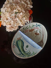 Load image into Gallery viewer, Insalatiera ovale a due sezioni Quadrifoglio Firenze anno 50