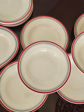 Load image into Gallery viewer, Servizio di piatti Galvani con decoro realizzato con l'aerografo