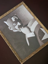 Load image into Gallery viewer, Stampa Nonno Scuso in cornice d'epoca- Marvellini