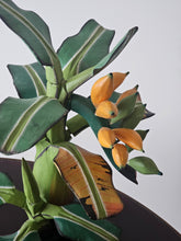 Load image into Gallery viewer, Scultura di pianta di Banano in legno di balsa decorativa anni '50
