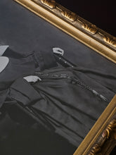 Load image into Gallery viewer, Stampa Suor Tigrotta con cornice d'epoca - Marvellini