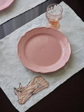 Load image into Gallery viewer, Tovagliette con decoro patchwork in collaborazione con Mosca & Bahia