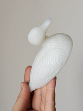 Load image into Gallery viewer, Oggetti decorativi e da tavola in vetro opalino, Francia anni '20