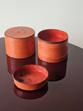 Load image into Gallery viewer, Antiche scatole kun-it per il Kun-ya, Birmania fine 800/inizi 900