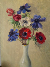 Load image into Gallery viewer, Vaso di fiori semplice con anemoni