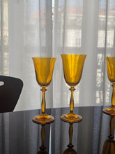 Load image into Gallery viewer, Set di calici per 8 persone anni '90