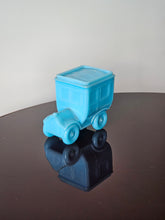 Load image into Gallery viewer, Oggetti decorativi e da tavola in vetro opalino, Francia anni '20