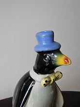 Load image into Gallery viewer, Vaso bottiglia in ceramica Sam San Marino anni '70
