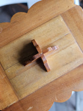 Load image into Gallery viewer, Scatola in legno anni '80
