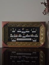 Load image into Gallery viewer, Quadro orizzontale con denti fossili di squalo
