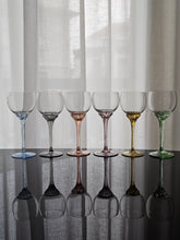 Load image into Gallery viewer, Calici colorati di Bohemia
