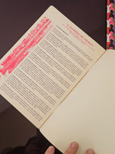 Load image into Gallery viewer, Quadernini a quadretti vintage
