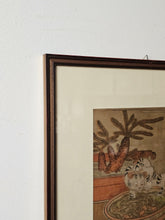 Load image into Gallery viewer, Stampa su seta con cornice "Cat and goldfish bowl" Isoda Koryusai
