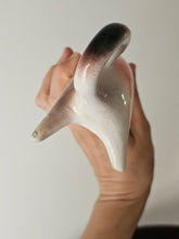Load image into Gallery viewer, Scultura in ceramica Furetto Roberto Rigon anni '70
