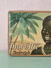Load image into Gallery viewer, Scatola d'epoca  Caramelle Moretta di Ambrosoli (anni '50)
