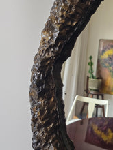 Load image into Gallery viewer, Specchio con cornice in gesso effetto bronzo
