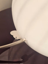 Load image into Gallery viewer, Lampada a fungo in vetro anni '70
