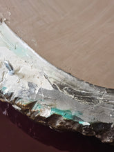 Load image into Gallery viewer, Specchio con cornice in gesso effetto bronzo
