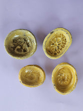 Load image into Gallery viewer, Stampi da cotognata siciliani epoca &#39;700/&#39;800 (gruppo 5)
