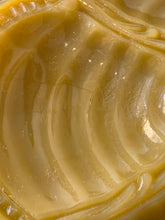 Load image into Gallery viewer, Set di piatti (6) in vetro opalino da ostriche/frutti di mare Cristallerje Portieux
