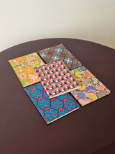 Load image into Gallery viewer, Quadernini a quadretti vintage
