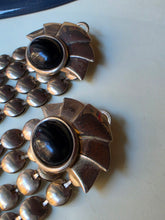 Load image into Gallery viewer, Orecchini placcati argento anni '80
