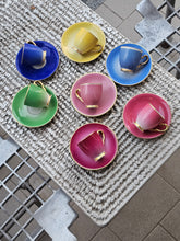 Load image into Gallery viewer, Tazzine da caffè in porcellana tedesca
