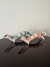 Load image into Gallery viewer, Scultura in ceramica Furetto Roberto Rigon anni '70
