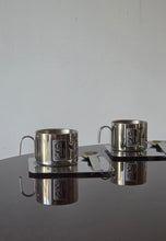 Load image into Gallery viewer, Servizio da 6 tazze acciaio marchio AG in acciaio inox 18/10
