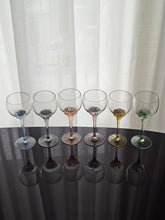 Load image into Gallery viewer, Calici colorati di Bohemia
