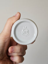 Load image into Gallery viewer, Coppia di tazzine tete a tete Morinox anni '60
