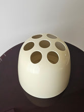 Load image into Gallery viewer, Portaombrelli Dedalo di Artemide design Emma Gismondi

