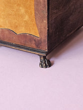 Load image into Gallery viewer, Miniatura di cassettiera a quattro cassetti primi '900
